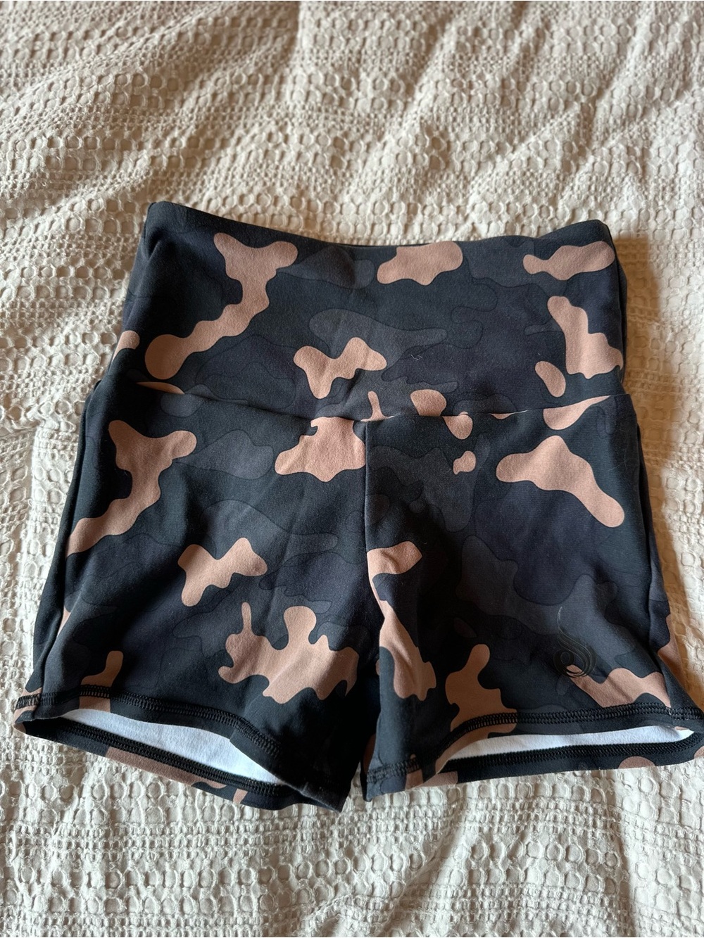 Ryderwear Black & Taupe Camo High-Rise Women’s Athletic Shorts
